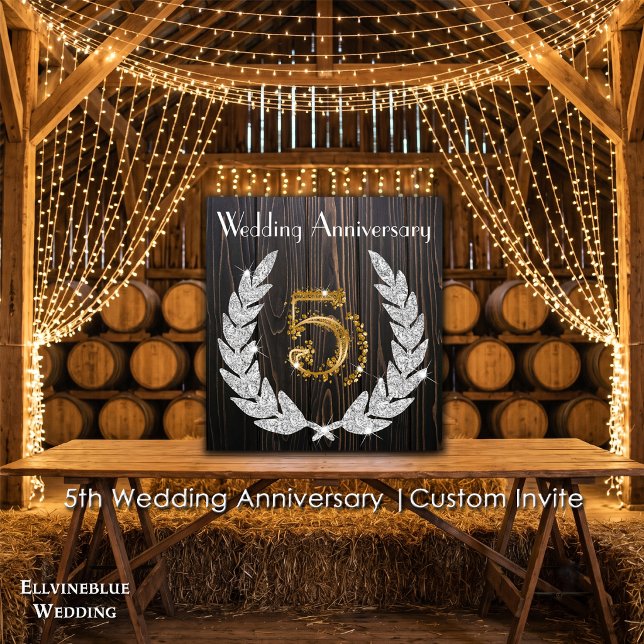 Convite 5º Aniversário de Casamento | Madeira Rústica & Do (5th Wedding Anniversary Invite | Rustic Wood & Diamond Laurel. Size: 5.25” x 5.25”)