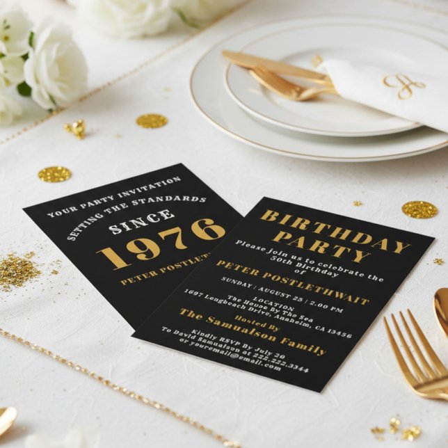 Convite 50º Aniversário de 1976 Preto Dourado Personalizad (1976 invitation. White background.)