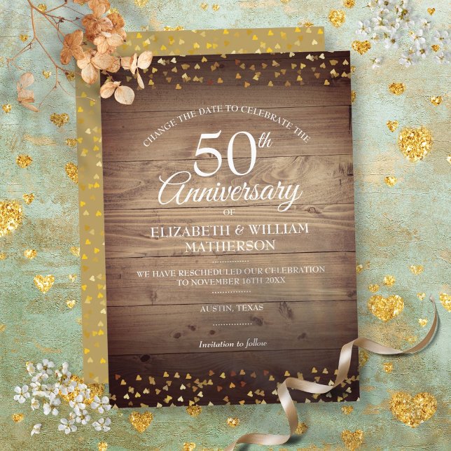 Convite 50º Aniversário Dourado Mudar a Data Rústico (50th Golden Anniversary Change the Date Rustic Invitation)