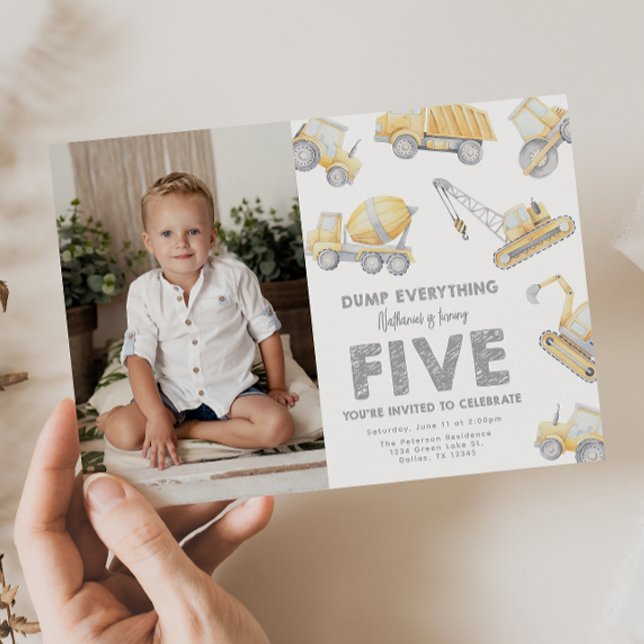Convite 5 de construção de Festa de aniversário 5 (Criador carregado)