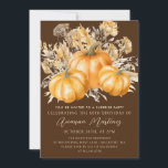 Convite 60º aniversário Rustic Boho Pumpkin, Partido Surpr<br><div class="desc">As abóboras de cor d'água elegantes são aninhadas em várias folhagens e flores de outono. Um fundo castanho escuro e rico enquadra-o à perfeição. Perfeito para uma comemoração do outono.</div>