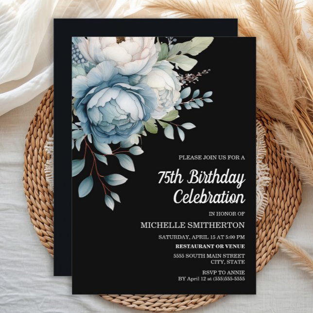 Convite 75º aniversário da Blue White Floral Black Women (Dusty blue watercolor floral on elegant black 75th birthday party invitation.)