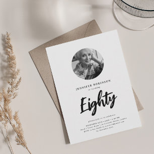 Convite 80 de Foto com Script Mínimo - Branco preto