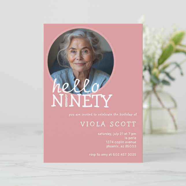 Convite 90 Festa de aniversário Olá, 90 Foto, rosa (Em pé/Frente)