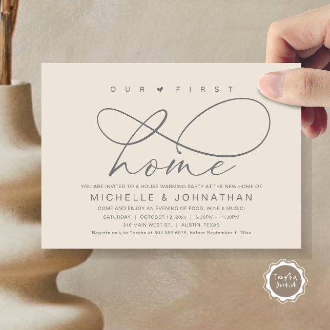 Convite A nossa primeira festa de lar moderno (Our First Home, New Housewarming Party Invitation Card, PDF, Modern Romantic Script, Dark Grey Cream)