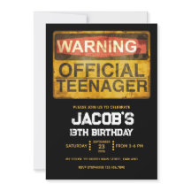 Adolescente de 13 Anos Fazendo Aniversário