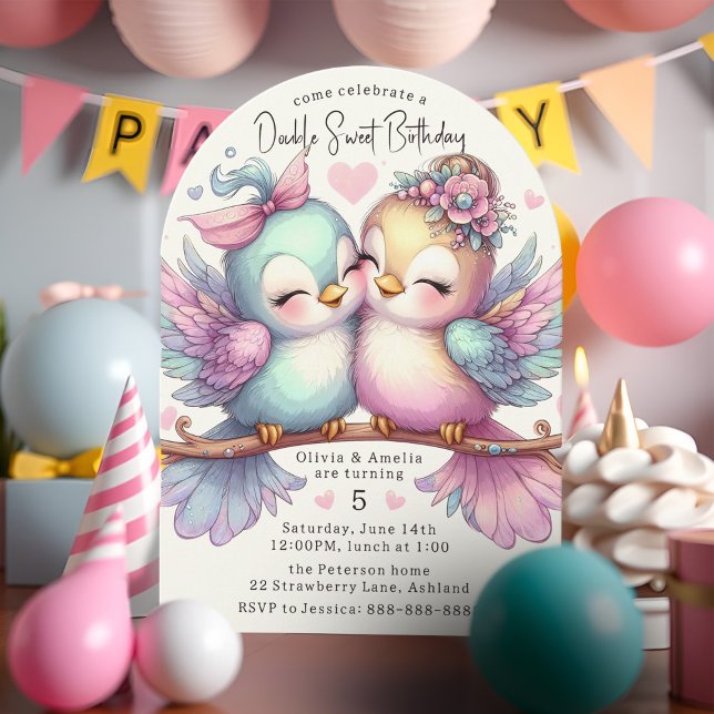 Convite Adoráveis Irmãs De Pássaros Doce Pastel Duplo Aniv (Adorable pastel birds twin sisters double birthday party invitation, girly pink purple and aqua blue)