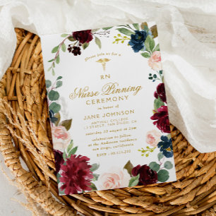 Convite adorável cerimônia floral da Enfermeira de pinning