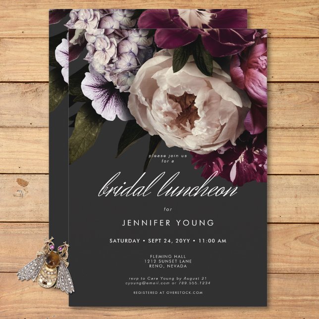 Convite Almoço Floral Bridal Moderno de Peões de Creme (Modern Burgundy Cream Peonies Floral Bridal Lunch Invitation)
