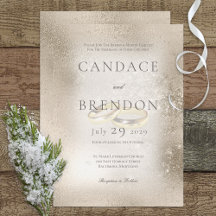 Anéis de Casamento Dourado no Casamento Dourado
