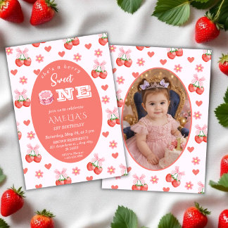 Convite Aniversário de 1 ano com tema Floral de Morango e 