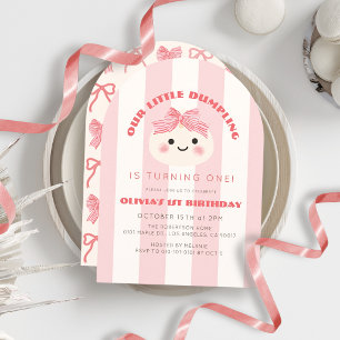 Convite Aniversário de 1 ano da Menina Pequena Bolinho Laç