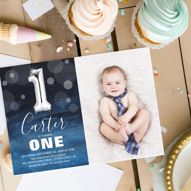 Convite Aniversário de 1 ano do Menino Fofo Foto Moderna (Criador carregado)
