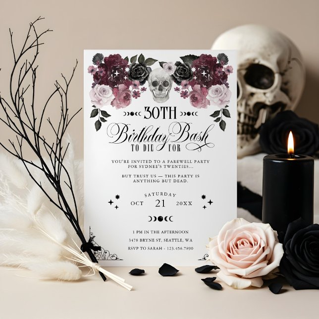 Convite aniversário de 30 anos Bash para morrer para o crâ (30th Birthday Bash to Die For Gothic Floral Skull Invitation)