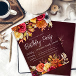 Convite Aniversário de 30 anos de Script Chic de Flores de<br><div class="desc">Lindas flores de outono criam bordas florais superiores e inferiores. Rosas vermelhas,  flores de terracotta e peões brancos misturam-se com folhas verdes e folhagem. As flores e o pop branco moderno contra o fundo vermelho burgundy. Este item faz parte da coleção Flores de Quedas de Borgonha.</div>
