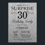 Convite aniversário de 30 anos de Surpresa de Brilho Negro<br><div class="desc">Convite para aniversário de 30 anos da Surpresa do Glitter Negro e Silver. Fundo De Brilho De Prata. Aniversário Adulto. Homens ou Mulheres no Dia Convidam. Qualquer idade.
Para mais personalização,  clique no botão "Personalizar" e use a ferramenta design para modificar este modelo.</div>