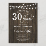 Convite aniversário de 30 anos - Padrão Rústico De Madeira<br><div class="desc">Aniversário de 30 anos Rustic Invitation simples design com padrão de madeira marrom escura e luzes de fadas. Apresenta a fonte do script. Até 30 anos! Pode ser personalizado em qualquer idade! Envie-me uma mensagem se precisar de mais personalização.</div>