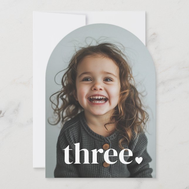 Convite Aniversário de 3 anos de Foto Arranhada por Três C (Frente)