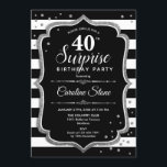 Convite Aniversário de 40 anos de surpresa - Prata branca<br><div class="desc">Convite para aniversário de 40 anos surpresa. Design clássico com faixas pretas e brancas,  fonte de script e prata brilhante. Perfeito para uma bolsa mensageifesta de aniversario elegante. Pode ser personalizado para mostrar qualquer idade. Envie-me uma mensagem se precisar de mais personalização.</div>