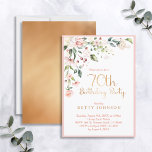 Convite Aniversário de 70 da Mulher Floral Rosa Elegante e<br><div class="desc">Convite de aniversário de 70 de mulher moderna e elegante, com um belo motif floral cor-de-água rosa no canto superior, com "Festa de aniversário de 70" e a parte de trás do cartão em folha de ouro fosca fosca e o nome em texto dourado correspondente. Bordado a rosa. Copyright Elegant...</div>