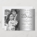 Convite Aniversário de Casamento de 25 Silver com Foto<br><div class="desc">Convite de 25 Casamento de Aniversário com Foto. Elegante design em prata com fonte de script e diamantes confetti. Pode ser personalizado para mostrar qualquer ano de casamento. Saúde para 25 anos!</div>