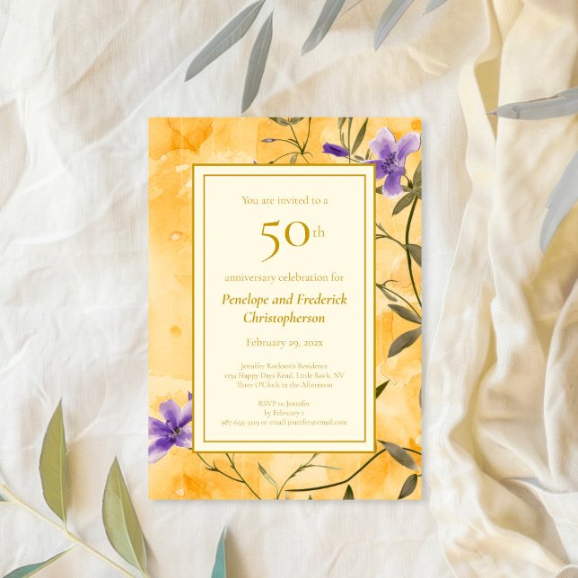 Convite Aniversário de Casamento de Violetas Douradas Flor (Gold Violets Floral 50th Wedding Anniversary Invitation)