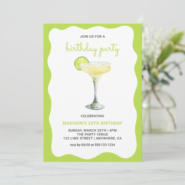 Convite Aniversário de Cocktail de Verão Chic Green Ondula (Em pé/Frente)