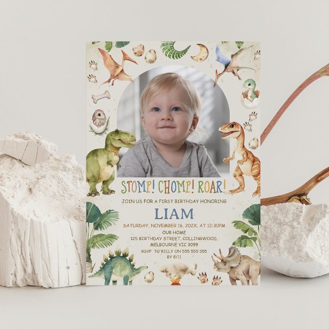 Convite Aniversário de Dinossauro Brown Rustic Stomp Chomp (Dinosaur Birthday Invitation, Dino, Stomp Chomp Roar Invitation, Stomp Chomp and Roar Invite, Photo)