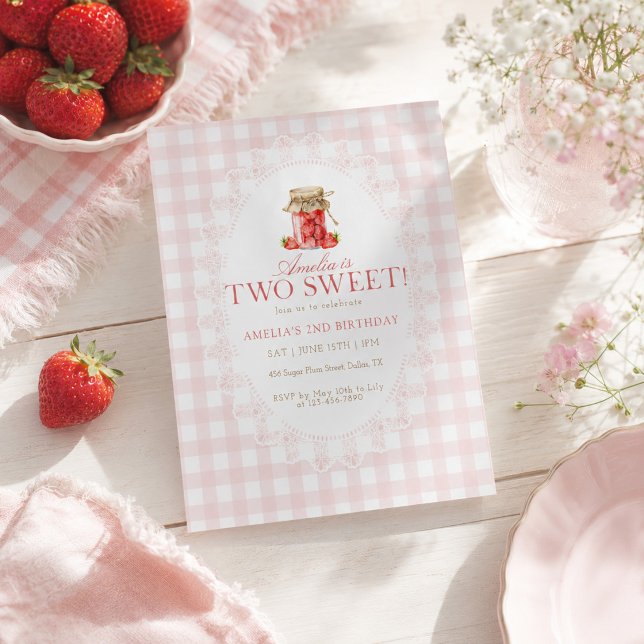Convite Aniversário de Duas Doce Morango Gingham Rosa (Criador carregado)