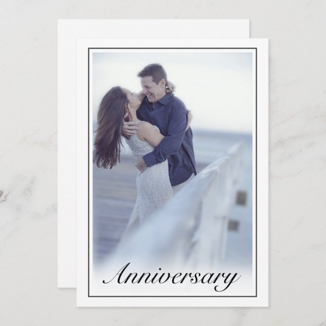 Convite Aniversário de Foto Preta Mínima Moderna (Frente/Verso)