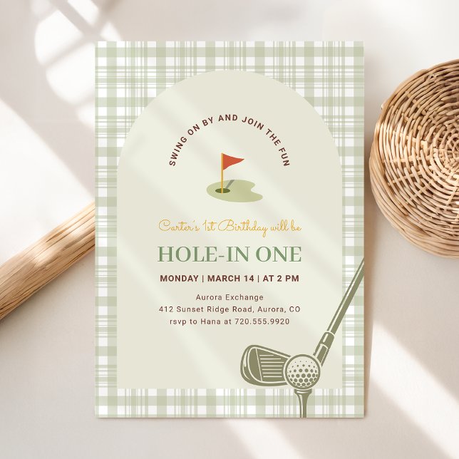 Convite Aniversário de Um Ano de Green Gingham Hole in One (Criador carregado)