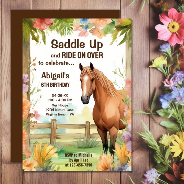 Convite Aniversário do Cavalo Bonito e Flores (Saddle Up Pretty Horse and Flowers Birthday Invitation)