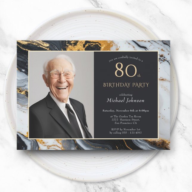 Convite Aniversário do Elegante Black Dourado Agate (Elegant Black Gold Agate Photo 80th Birthday Invitation)