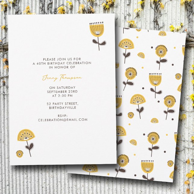 Convite Aniversário Floral Amarelo Moderno do meio século (Mid Century Modern Yellow Floral Birthday Invitation)