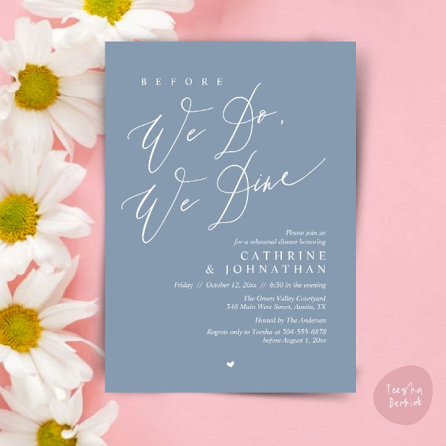 Convite Antes que o façamos, jantamos, Janto de ensaio de  (Before we do, we dine, Modern Wedding Rehearsal Romantic Dinner Invitation Card PDF Dusty Blue)