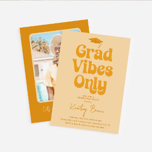 Convite Apenas Vibrações de Graduação Retro Festa de Gradu