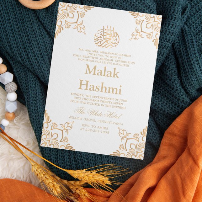 Convite Aqiqa Islâmica do Bebê Branco Elegante Dourado (Criador carregado)