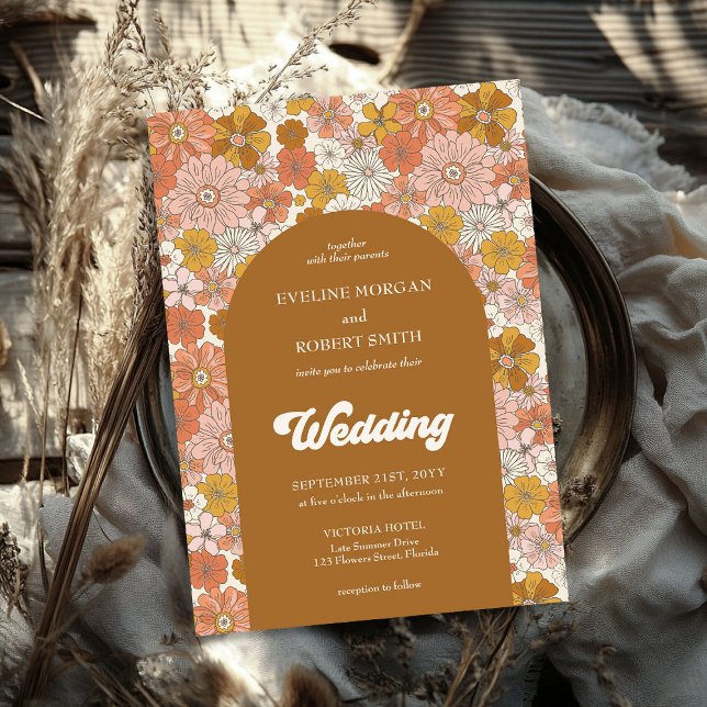 Convite Arca-de-boho, laranja-acastanhada e flores de marf (Boho arch brown orange and ivory flowers invitation)