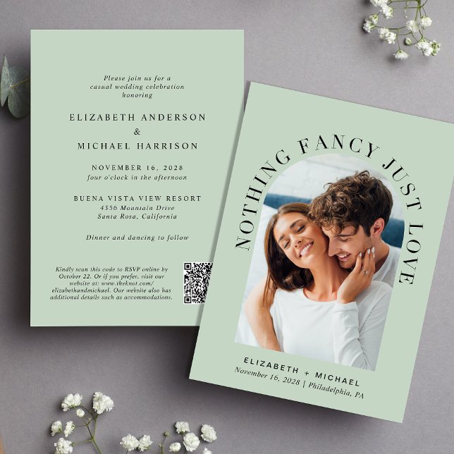 Convite Arch Photo Código QR Nada de Rico Apenas Ame Casam (Celebrate your love story with an invitation showcasing your favorite photo in an elegant arch frame)