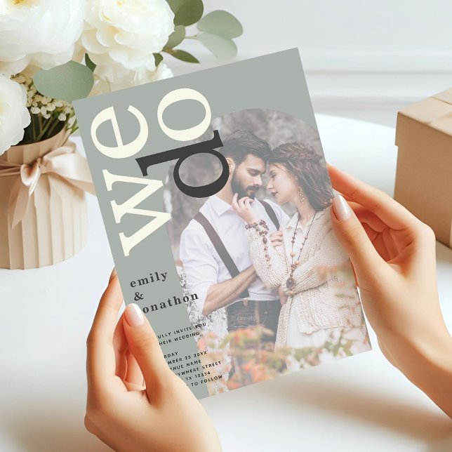 Convite Arch Typografia Foto Overlay Sage Casamento Verde (Front view)