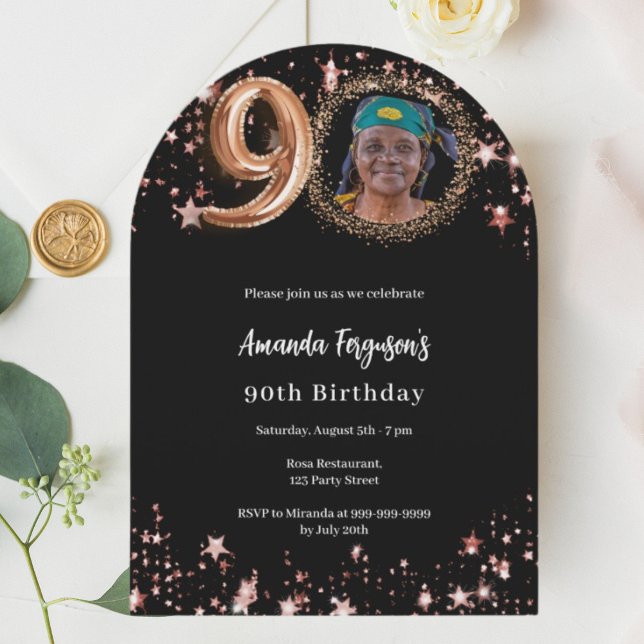 Convite Arco de 90 de aniversário das estrelas rosa dourad (Criador carregado)