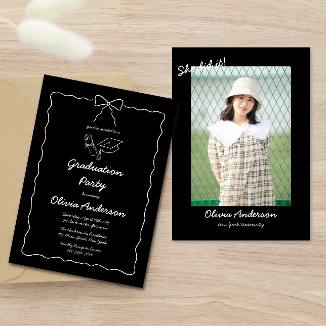 Convite Arco de Desenho de Mão Negra Ela fez isso Festa de (Criador carregado)