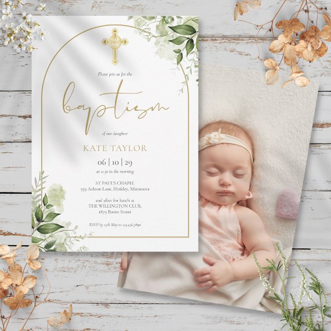Convite Arco de Ouro Elegante Verdejante Floral Foto Batis (Elegant Gold Arch Greenery Floral Photo Baptism Invitation)