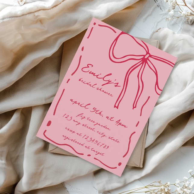 Convite Arco Quirky Mão Desenhada Vermelha Chá de panela R (Bow Preppy Coquette Pink and Red Quirky Bridal Shower Invitation)