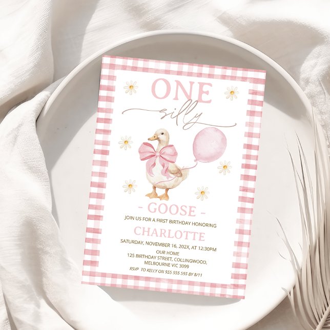 Convite Arco rosa fotográfico Um Bobo ganso primeiro anive (Pink One Silly Goose Birthday Invitation Template One Silly Goose Birthday Invitation Template )