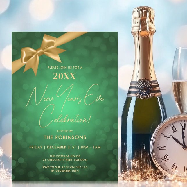 Convite Arco Verde Dourado do Partido da Véspera de ano no (Classy New Years Eve Party Green Gold Bokeh Bow Invitation)