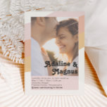 Convite Arranjo Fotográfico Desvanecido Casual do Arco-Íri<br><div class="desc">Este convite casual de casamento de fotos desbotadas e desbotadas do arco-íris dos anos 70 é perfeito para o seu simples casamento de laranja, rosa e rosa. Projetado com elementos de um arco clássico e colorido e listras minimalistas de entalhe. O design tem um toque de praia abstrato tropical único,...</div>