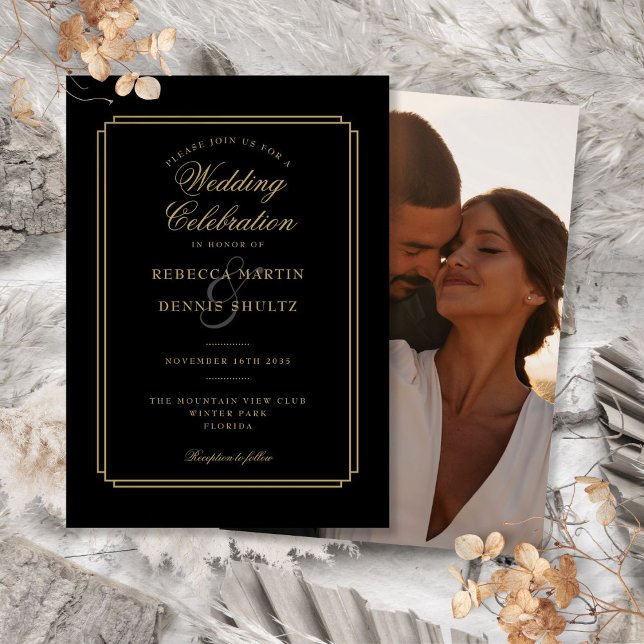 Convite Arte Deco de Casamento com Foto e Letra Dourada (Black and Gold Script Art Deco Photo Wedding Invitation)