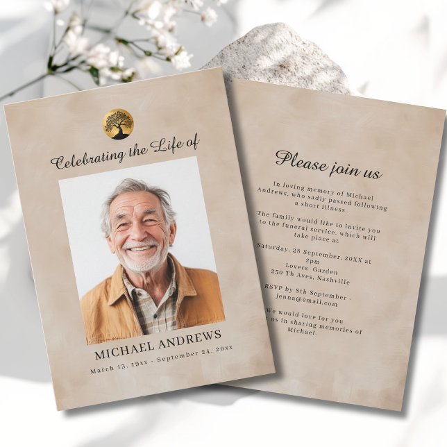 Convite Árvore da Vida - Celebração da Foto Funeral de Vid (Tree of Life - Celebration of Life Funeral Photo Beige Invitation - Print & Instant Download.)