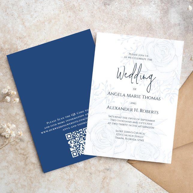 Convite Azul Azul-Floral Simples Azul Clássico | Código QR (Wedding invitation with elegant floral design with a modern QR code.)